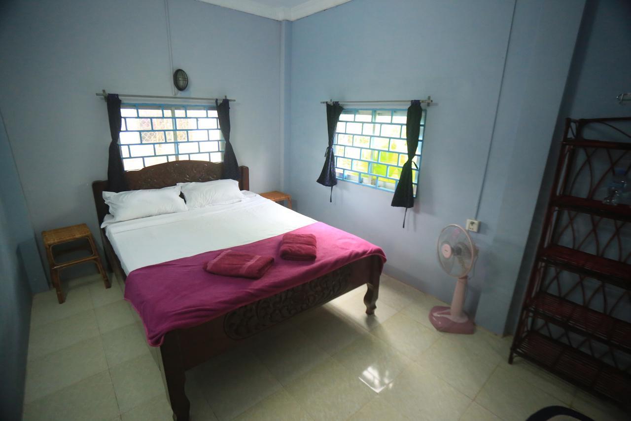 Bandini'S Hotell Kampot Exteriör bild